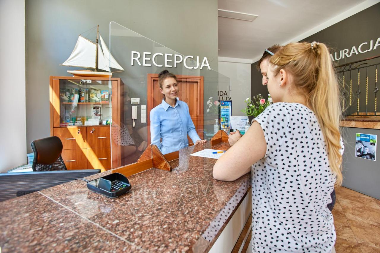 Hotel Mazury Giżycko Buitenkant foto