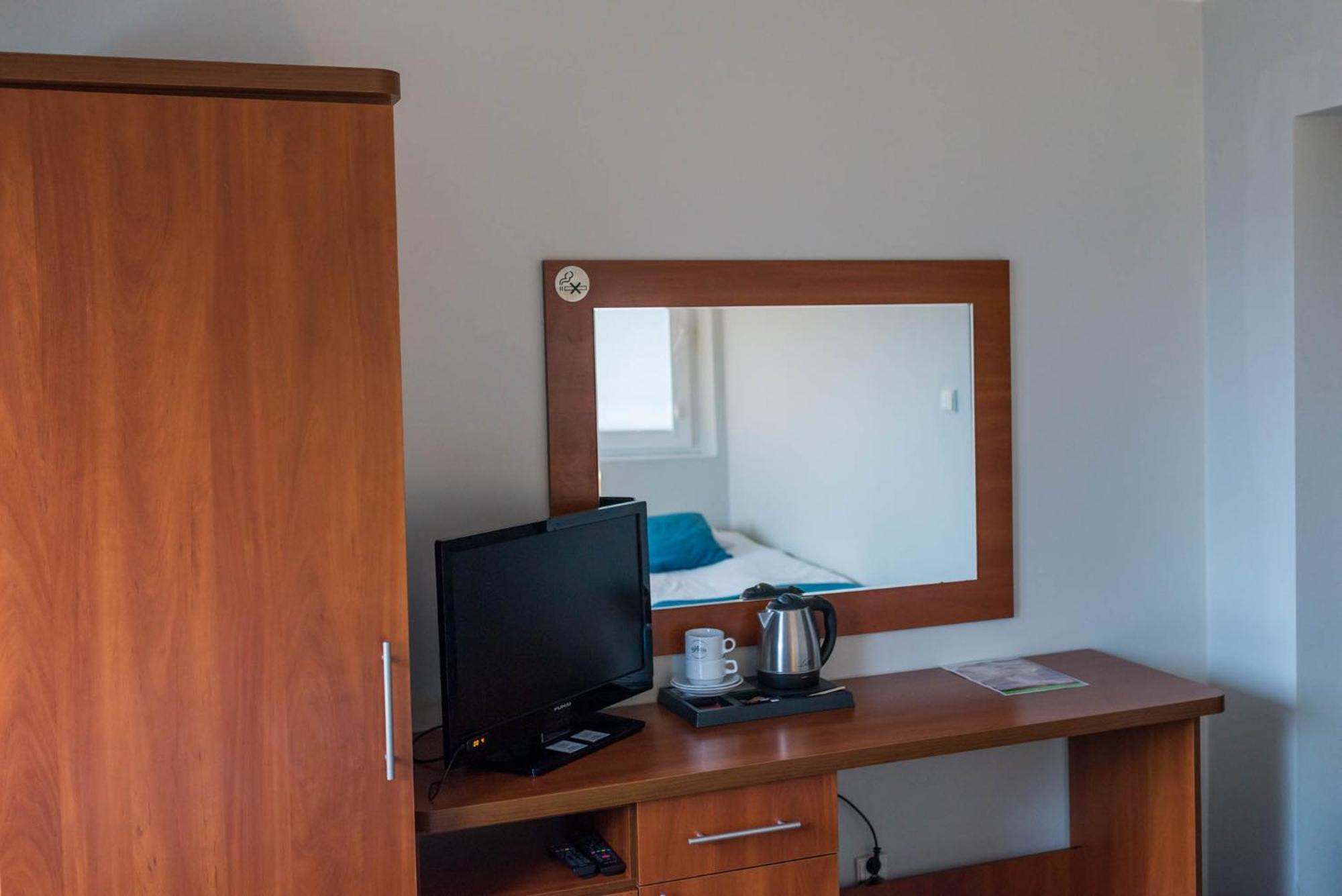 Hotel Mazury Giżycko Buitenkant foto